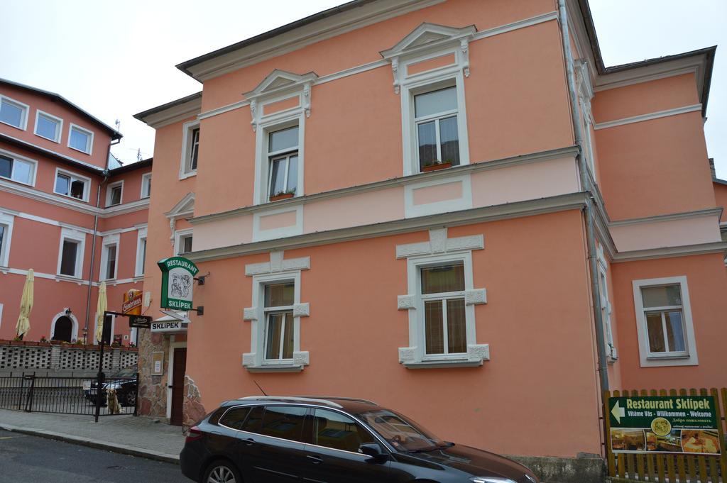 Penzion Libertas Mariánské Lázně Kültér fotó