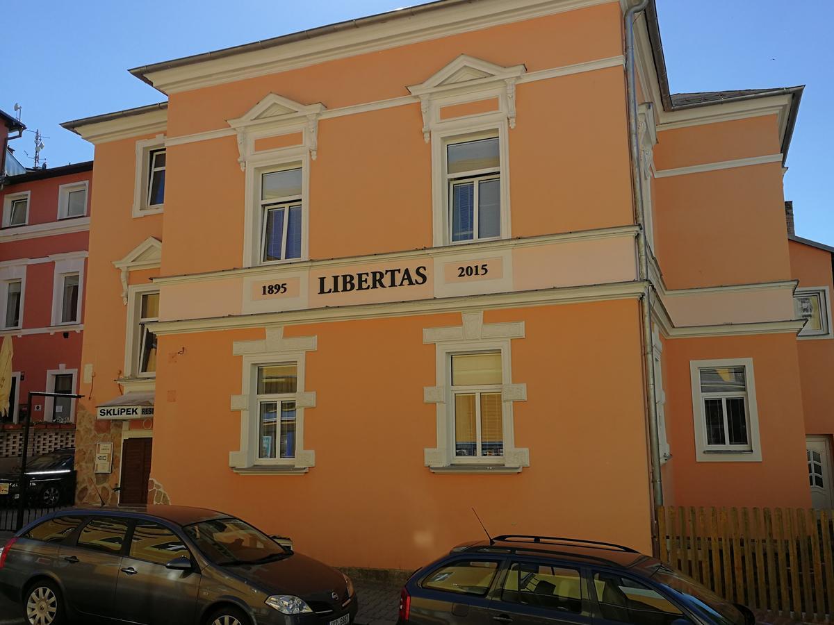 Penzion Libertas Mariánské Lázně Kültér fotó